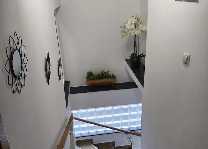 By Ernes Hall krevet i doručak Sarajevo